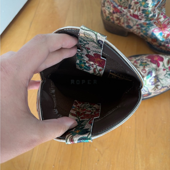 Roper Floral Metallic Cowboy Boots - Picture 3 of 3